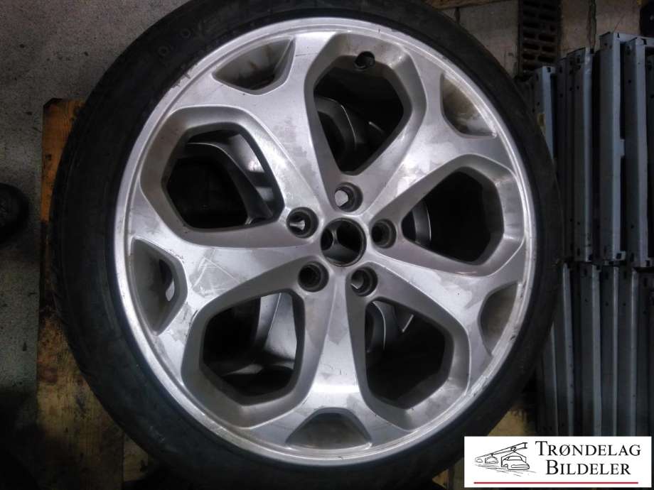 Hjulsett aluminium sommer til Ford Mondeo 2014-2019 (Type V, Fase 1)  (NANKANG|225/40/R18 5X108 8JX18 ET55? CB63.4MM|CA 0-4MM MØNSTERDYBDE|PROD 01-18)