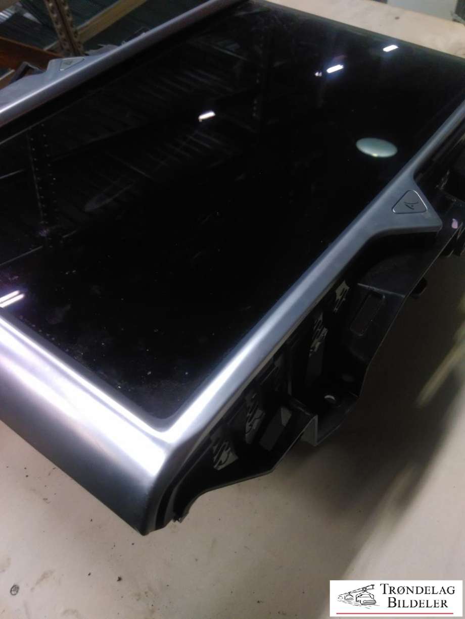 Bilstereo navigasjon skjerm til Tesla Model X 2016-->>  (1045006-03-E|)