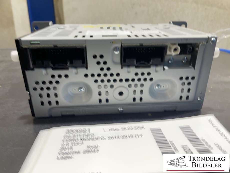Bilstereo til Ford Mondeo 2014-2019 (Type V, Fase 1)  (DS7T-19C107-GK|)