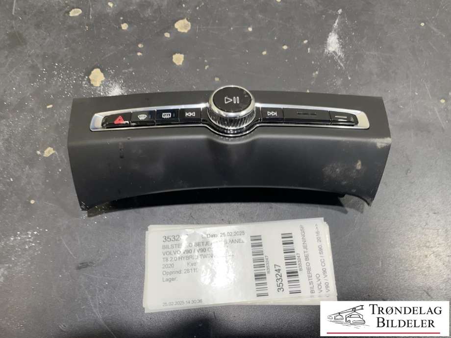 Bilstereo betjeningspanel til Volvo V90 / V90 CC / S90, 2016-->>  (P31398845)