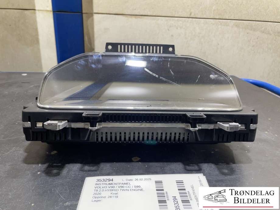 Instrumentpanel til Volvo V90 / V90 CC / S90 2016-->>  (P32311252 AA|)