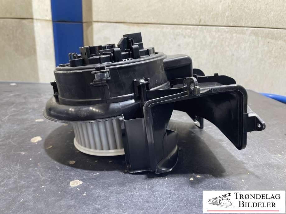 Varmeapparat motor til Volvo V90 / V90 CC / S90 2016-->> (0 130 309 504|)