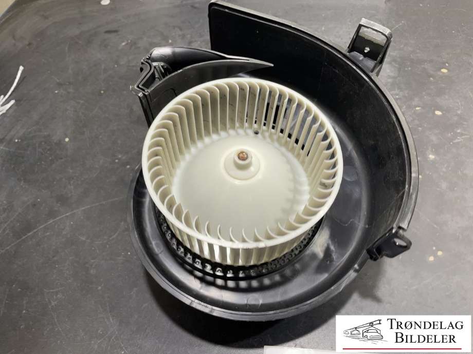 Varmeapparat motor til Volvo V90 / V90 CC / S90 2016-->> (0 130 309 504|)