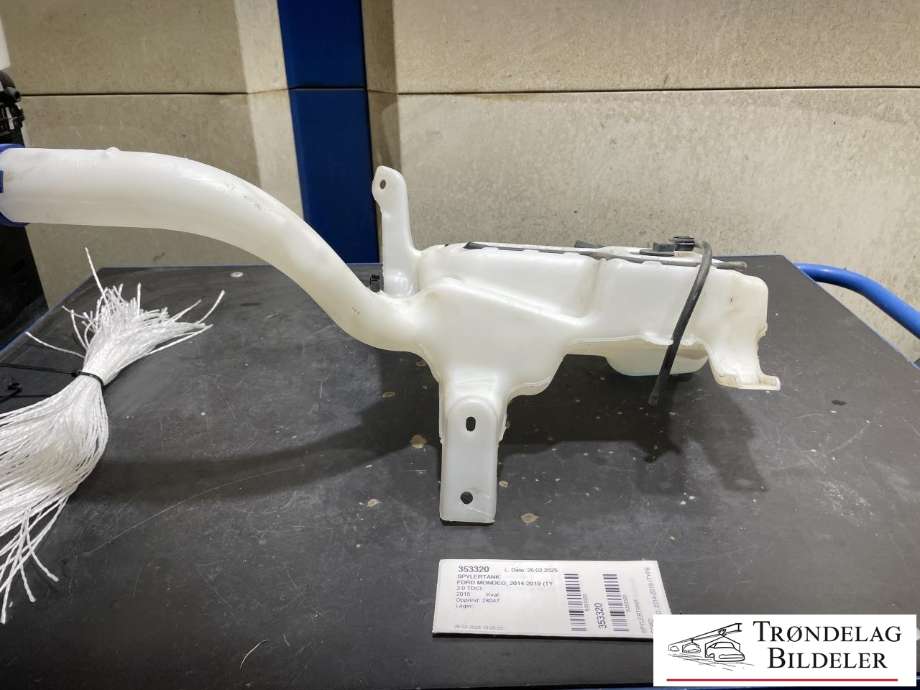 Spylertank til Ford Mondeo, 2014-2019 (Type V, Fase 1)  
