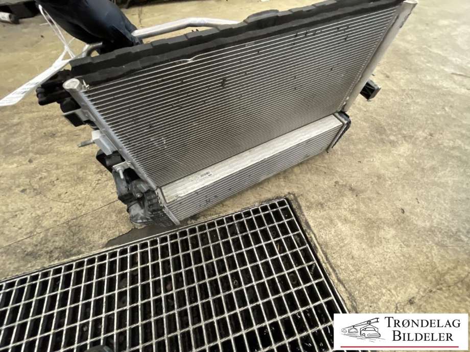Radiatorpakke til Volvo V90 / V90 CC / S90 2016-->>  