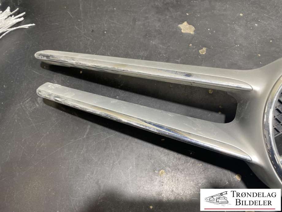 Grill til Mercedes E-Klasse 2013-2016 (Fase 2) (W212) (W212) (A 212 885 06 22|)