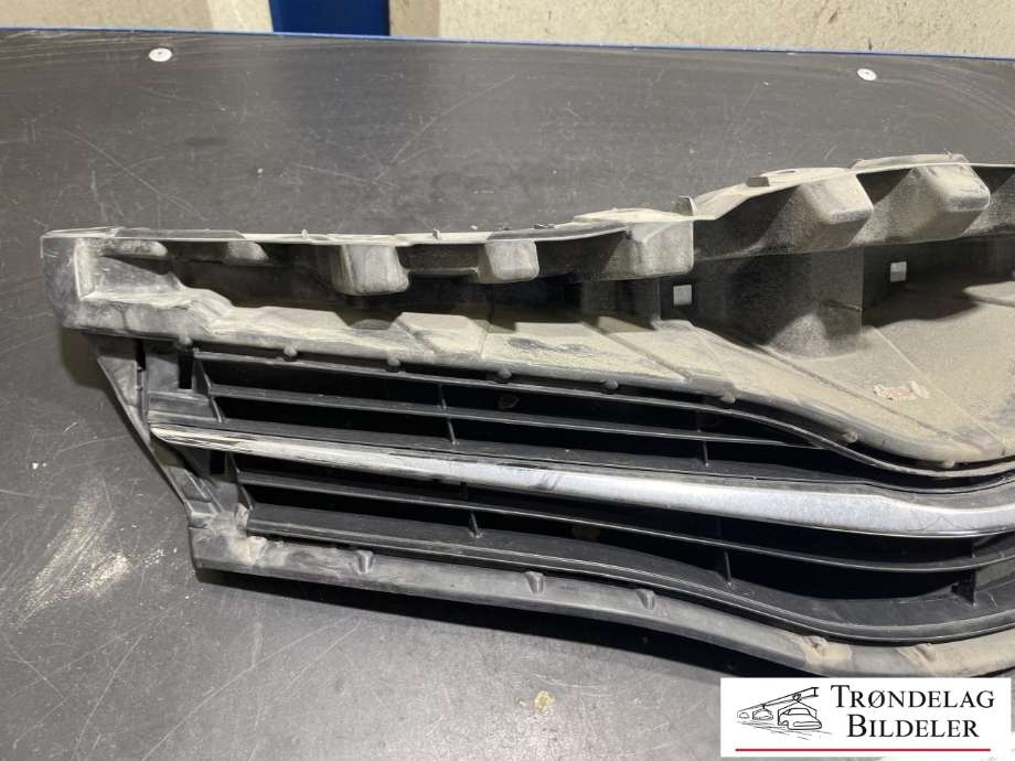 Grill til Toyota Yaris 2012-2014 (Type III, Fase 1)  