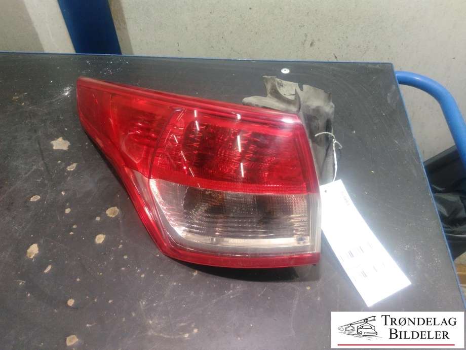 Baklykt venstre ytre til Ford Kuga, 2013-2019  (CV44-13405-AE)
