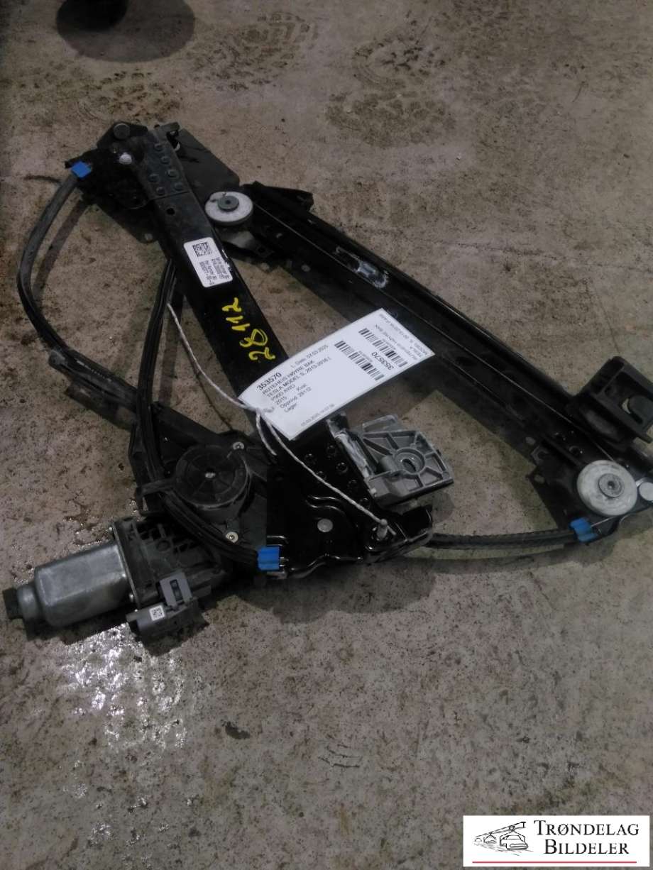 Ruteheis høyre bak til Tesla Model S, 2013-2016 (Fase 1)  (600637700G)
