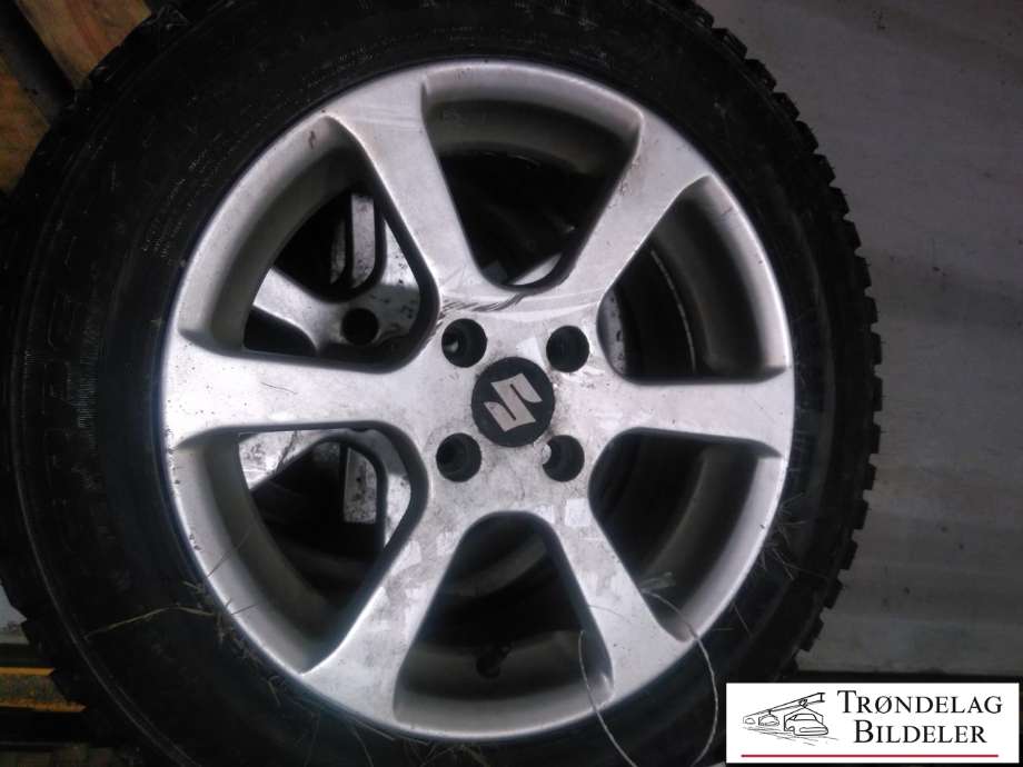 Hjulsett aluminium vinter til Suzuki Swift 2005-2010  (FALKEN|185/60/R15 4X100 5.5JX15 ET45 CB54|1MM|7-8MM MØNSTERDYBDE|PROD 39-22 PIGGDEKK)