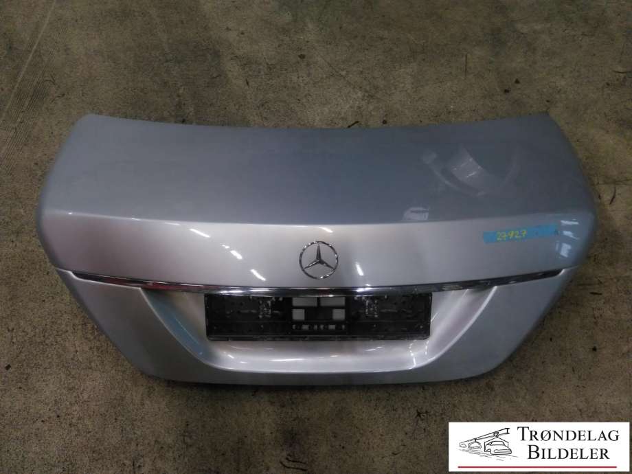 Bakluke sedan til Mercedes S-Klasse, 2005-2013 (W221) (W221) (A2217500275)