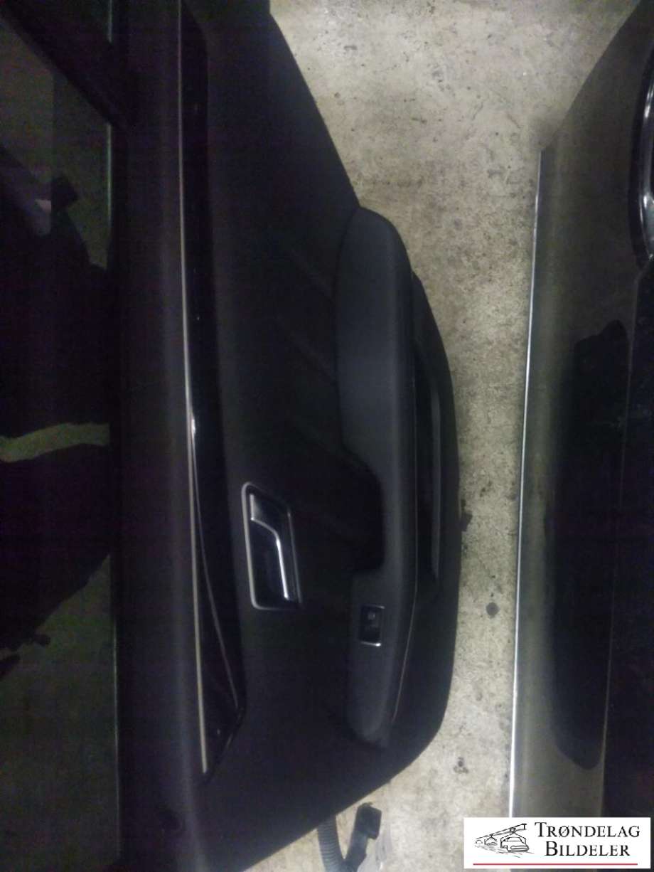 Dør høyre bak til Mercedes E-Klasse 2009-2013 (Fase 1) (W212) (W212) (A 212 730 04 05|)