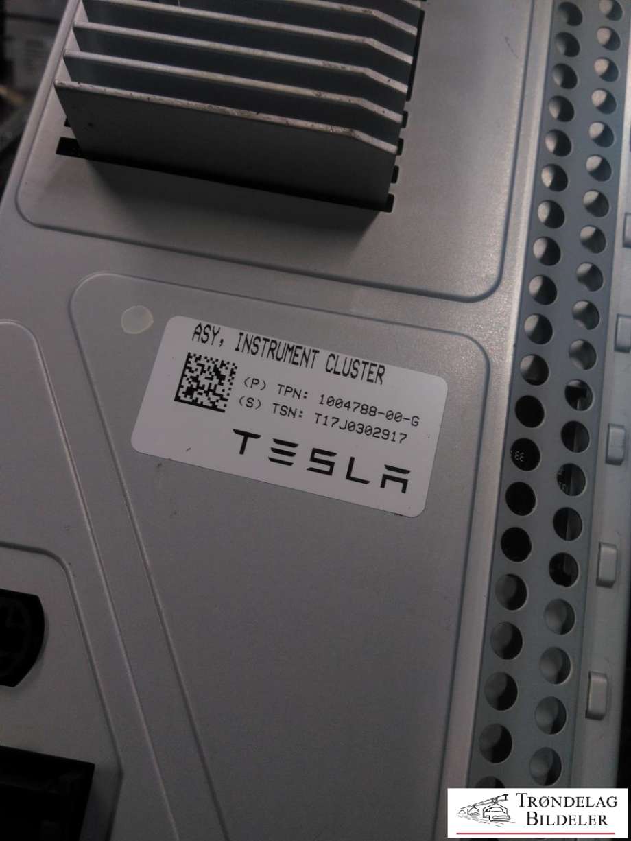 Instrumentpanel til Tesla Model X 2016-->>  (1004788-00-G|)