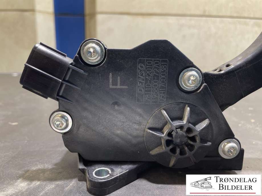 Pedal gass til Toyota RAV4 2006-2009 (Type III, Fase 1)  (78110-42010|198800-7270|)