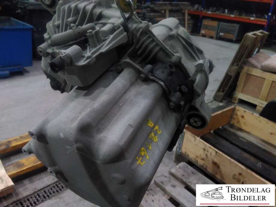 Motor elbil bak til Tesla Model X 2016-->>  (L2S|)