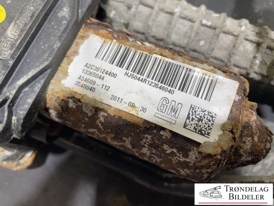 Håndbrekk/parkbrems elektrisk, fra bakstilling til Opel Zafira Tourer 2012-2018  (13582928|A2C53440441|13365044|13369146|13441134)