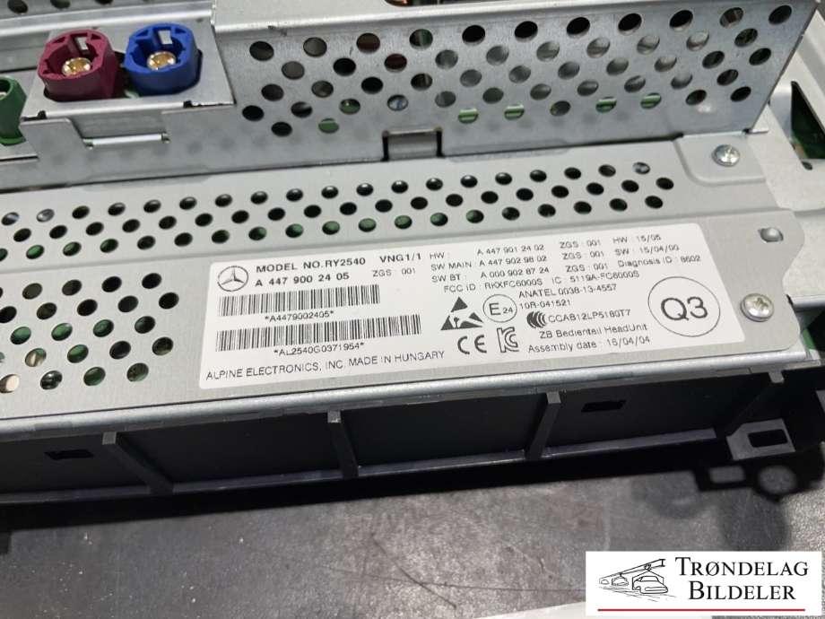 Bilstereo navigasjon skjerm til Mercedes Vito 2014-->> (W447) (W447) (A 447 900 24 05|)