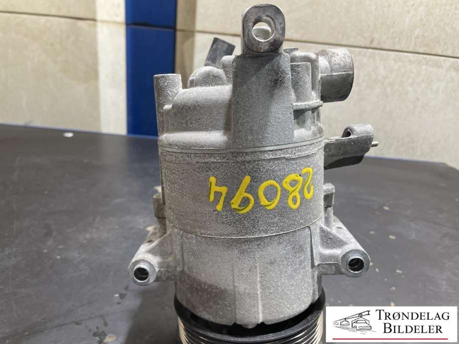 Aircondition kompressor til Škoda Superb 2008-2015 (Type II) (5Q0820803F|5Q0820803K|890632|5Q0820803D|5Q0820803J|5Q0820803G|1K0820803A|1K0820803B|1K0820803H|1K0820803K|1K0820803L|1K0820803M|5Q0820803M|1K0820803G|1K0820803J|1K0820803N|1K0820803P|1K0820803Q|1K0820803S|5K0820803|5K0820803A|5K0820803B|5K0820803C|5K0820803D|5K0820803E|5K0820803F|5K0820803G|5K0820803H|5K0820803J|5K0820803K|5N0820803|5N0820803A/B|5N0820803C|5N0820803D|5N0820803H)