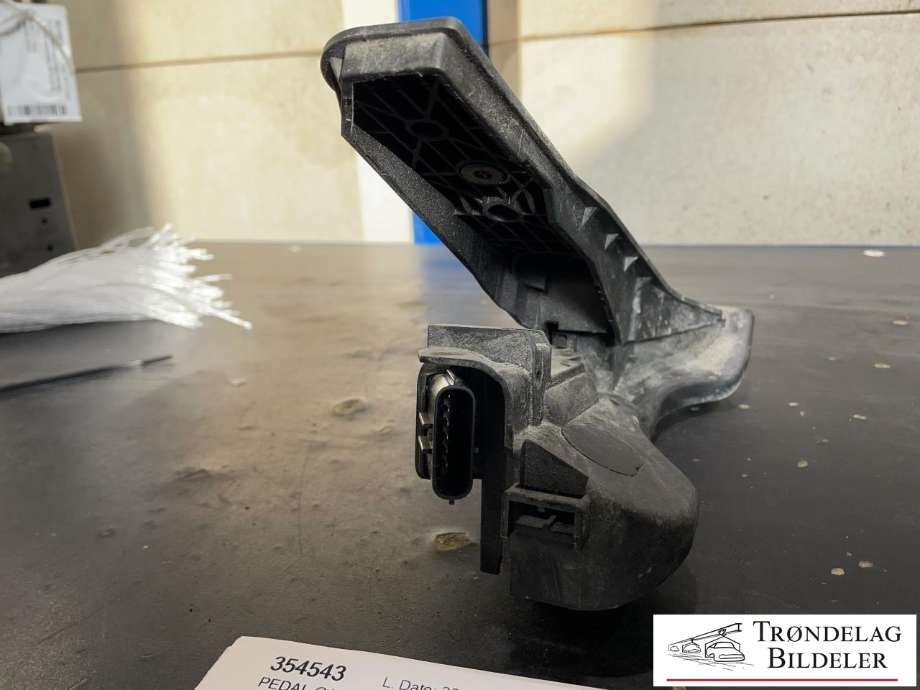 Pedal gass til Škoda Superb 2008-2015 (Type II)  (1K1 721 503 AT|1K1 721 503 AS|1K1 721 503 L|1K1 721 503 AL|)