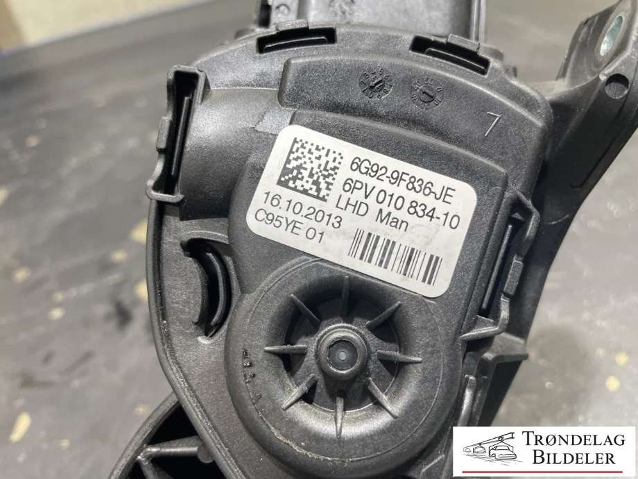 Pedal gass til Ford S-Max 2010-2015 (Type I, Fase 2)  (6G92-9F836-JE|)