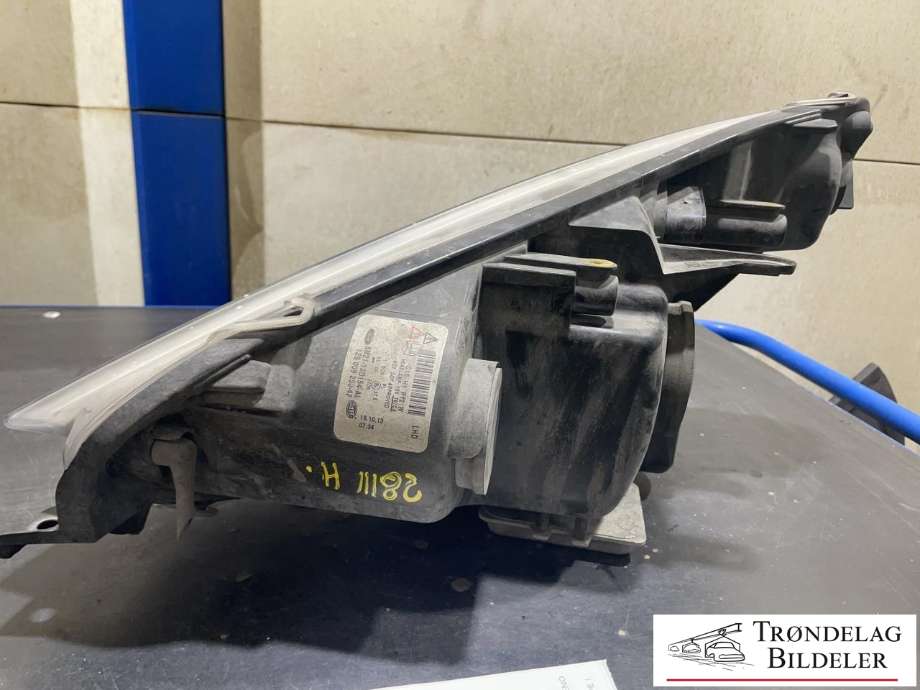 Frontlykt høyre xenon til Ford S-Max 2010-2015 (Type I, Fase 2)  (6M21-13D154-AL|)