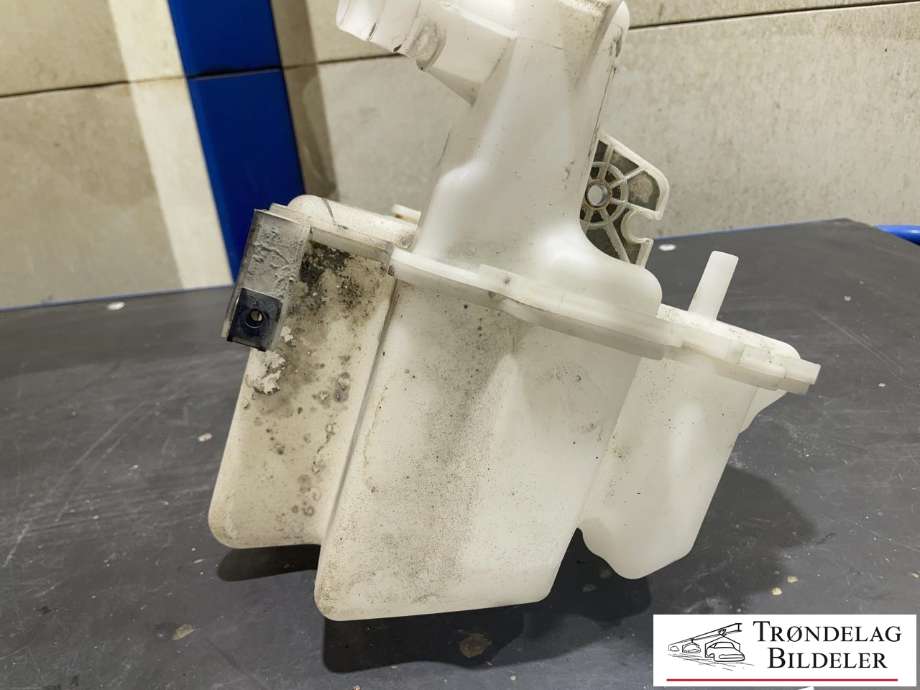 Spylertank til Škoda Superb 2008-2015 (Type II)  