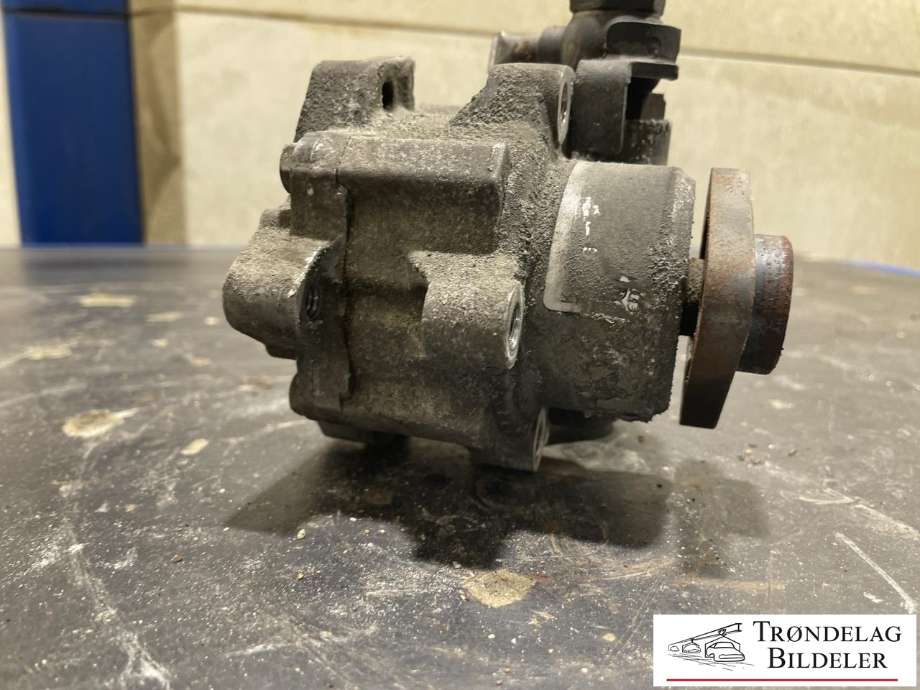 Servo pumpe mekanisk til Audi A4 2004-2008 (Type III) (B7) (B7) (8E0145155N|15-0208|54292)