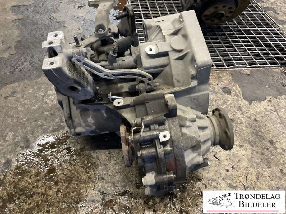 Girkasse manuell til VW Golf VI 2008-2012  (0A4 300 046 E|0A4 300 046 EX|)