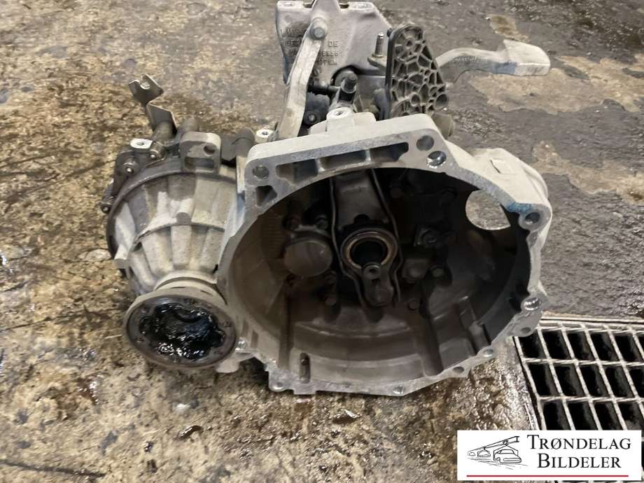 Girkasse manuell til VW Golf VI 2008-2012  (0A4 300 046 E|0A4 300 046 EX|)