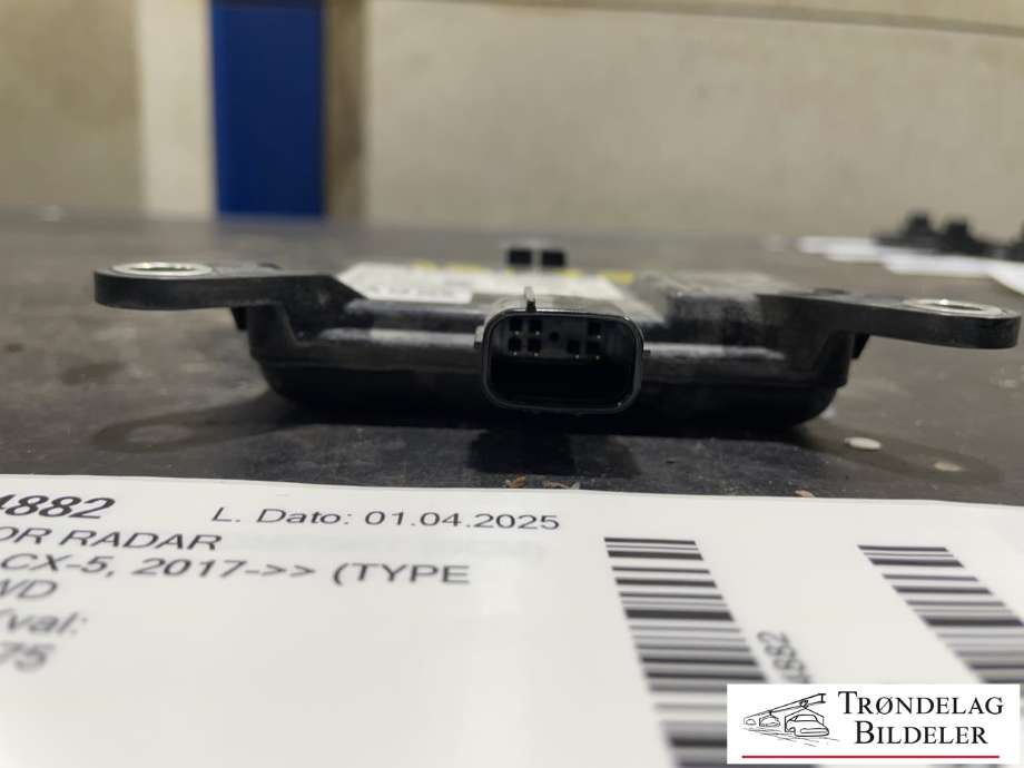 Sensor radar til Mazda CX-5 2017-->> (Type II)  (KB8C-67Y30E|)