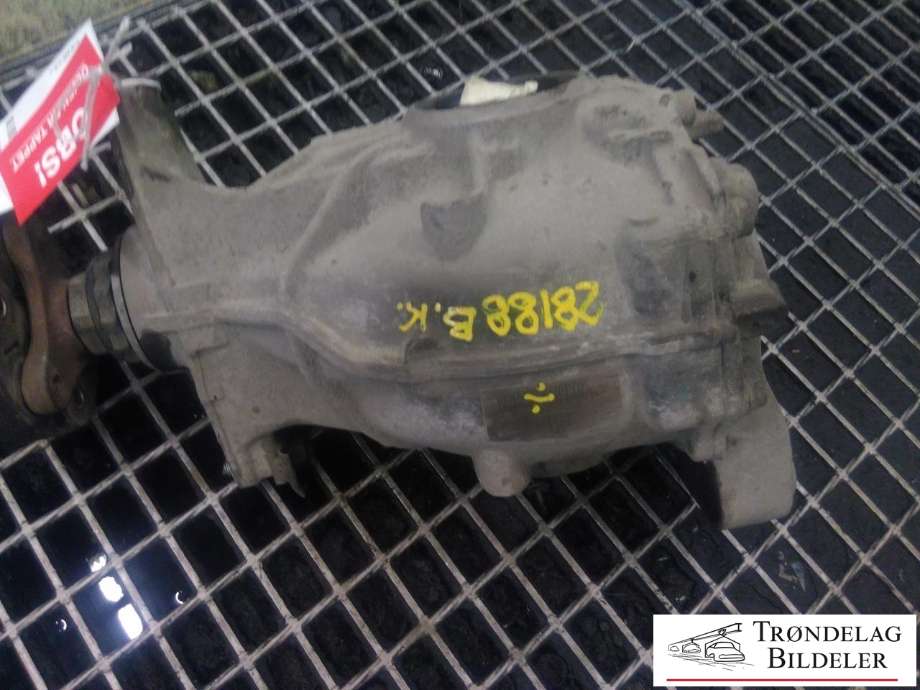 Kardang klokke bak til BMW 5-Serie 2010-2017 (F10/F11) (F10/F11) (33 10 7 584 448|)