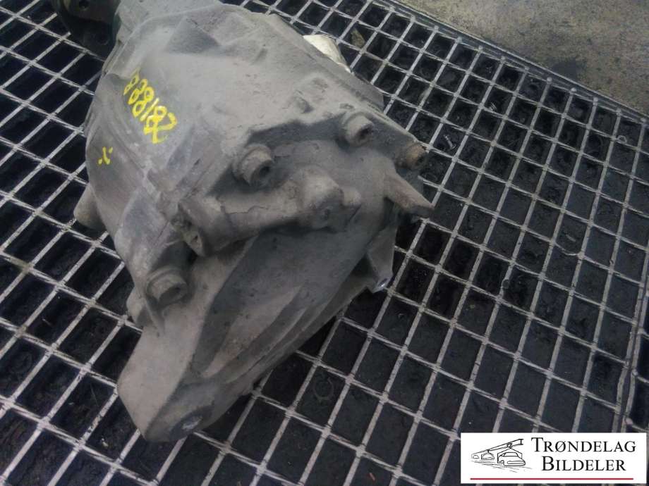 Kardang klokke bak til BMW 5-Serie 2010-2017 (F10/F11) (F10/F11) (33 10 7 584 448|)