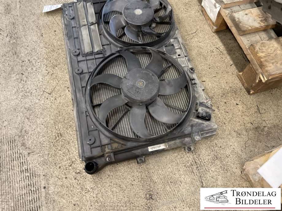 Radiator (manuell gir) til Škoda Superb 2008-2015 (Type II)  
