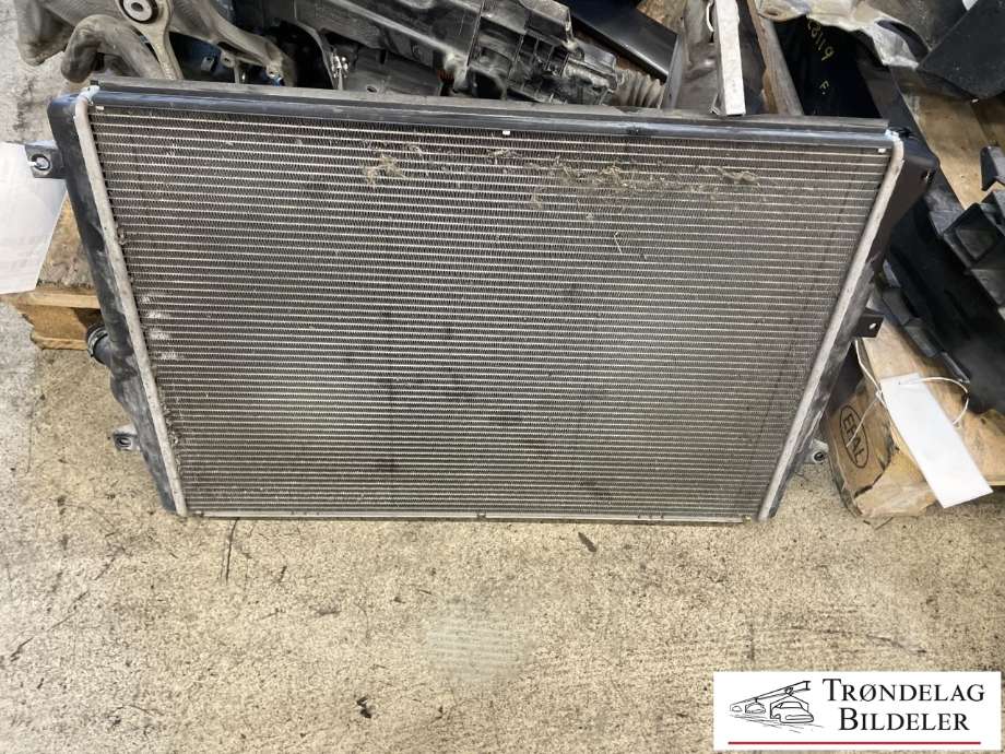 Radiator (manuell gir) til Škoda Superb 2008-2015 (Type II)  