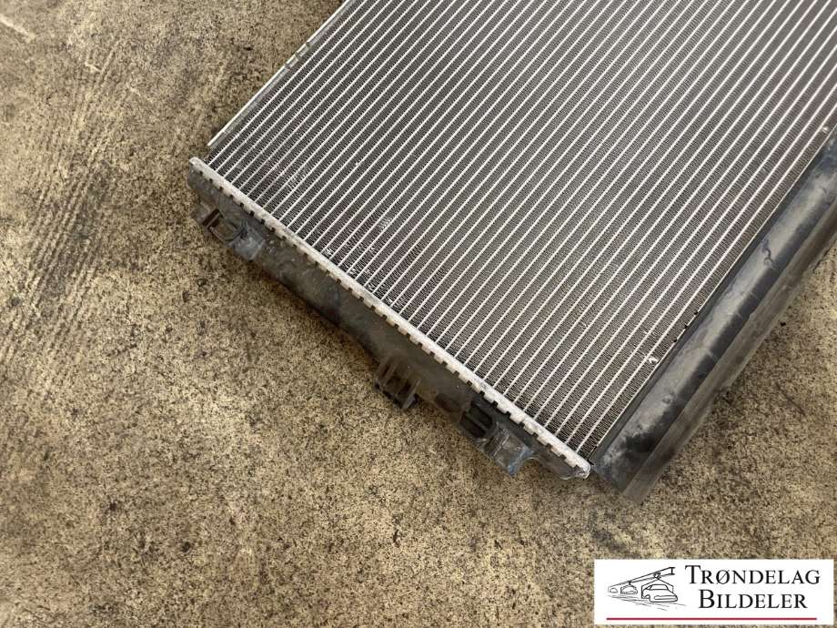 Radiator (manuell gir) til Škoda Octavia 2013-2016 (Type III, Fase 1)  (5Q01215251GD|)