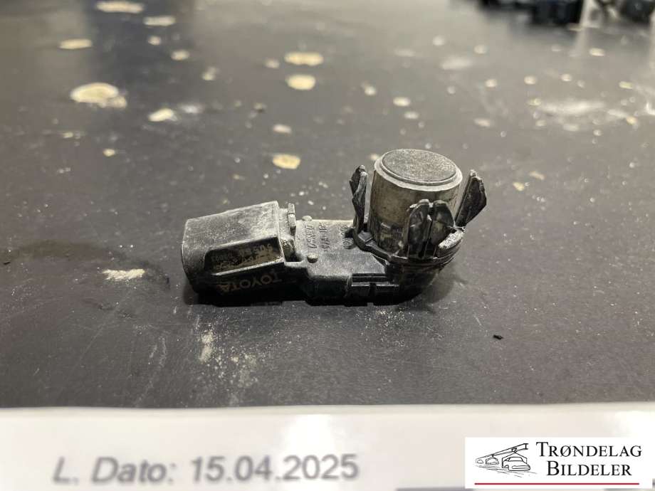 Parkeringssensor bak til Toyota RAV4 2016-2019 (Type IV, Fase 2)  