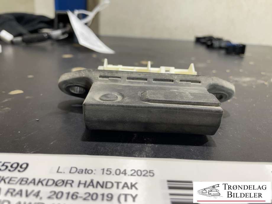 Bakluke/bakdør håndtak til Toyota RAV4 2016-2019 (Type IV, Fase 2)  