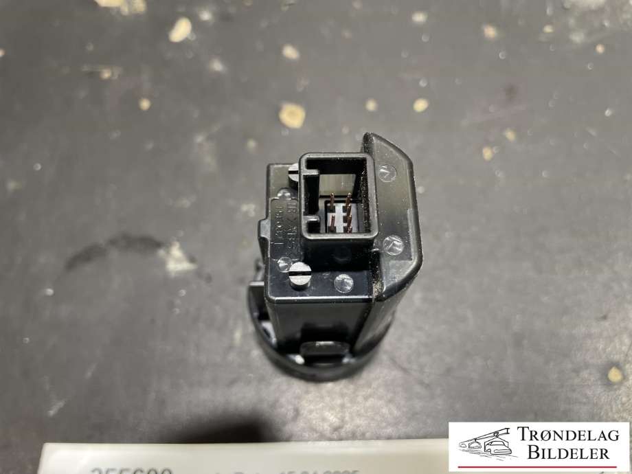 Bryter start/stopp til Toyota RAV4 2016-2019 (Type IV, Fase 2)  