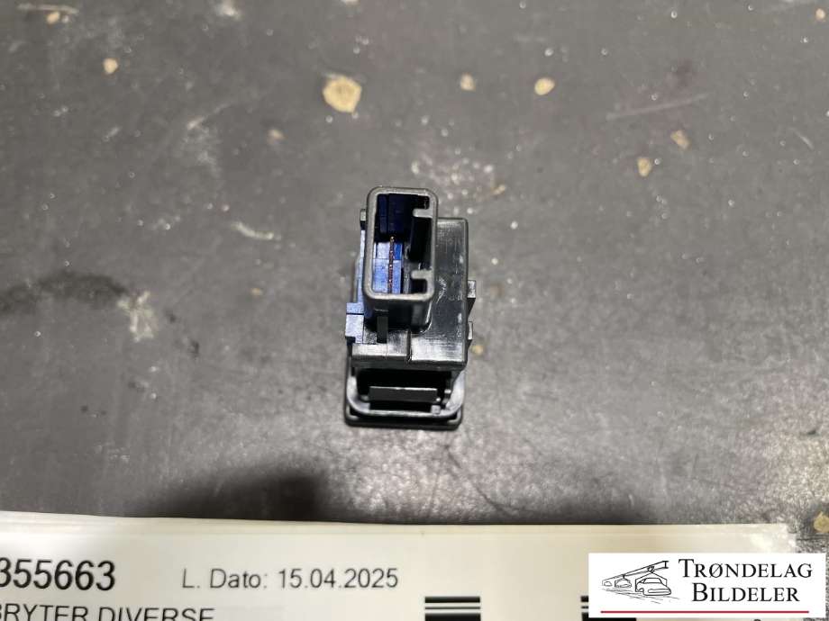 Bryter diverse til Toyota RAV4 2016-2019 (Type IV, Fase 2)  