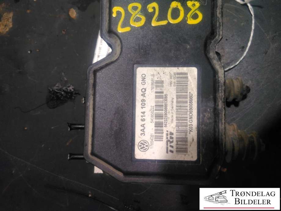 ABS sentral til VW Passat 2011-2015 (B7) (B7) (3AA614109AQ|)