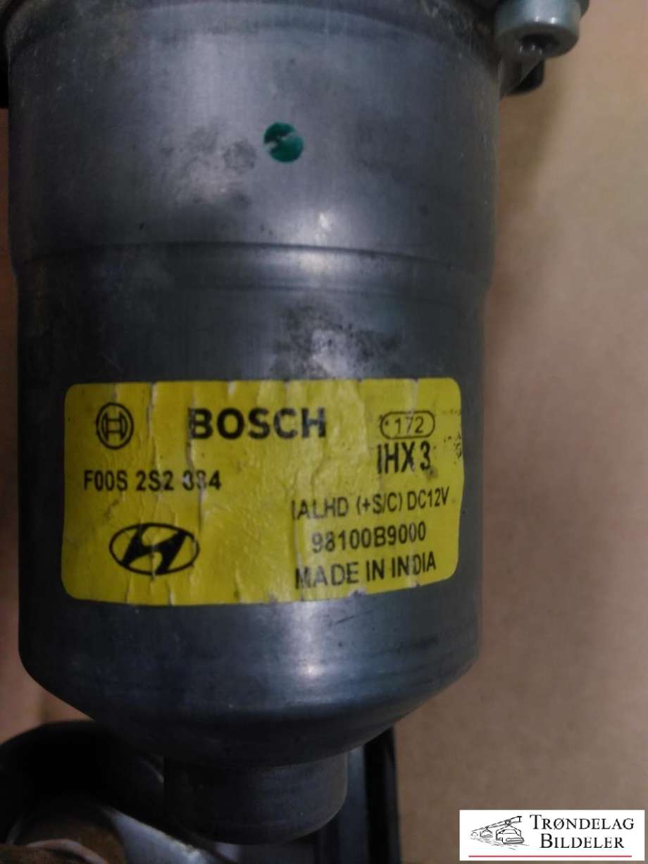 Viskermotor frontrute komplett m/overføring til Hyundai i10 2014-2018 (Type II)  (BOSCH|F00S2S2384|98100B9000|)