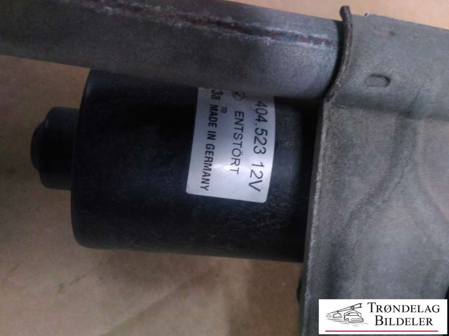 Viskermotor frontrute komplett m/overføring til Ford Transit 2006-2013  (FORD|404523|2213A|)