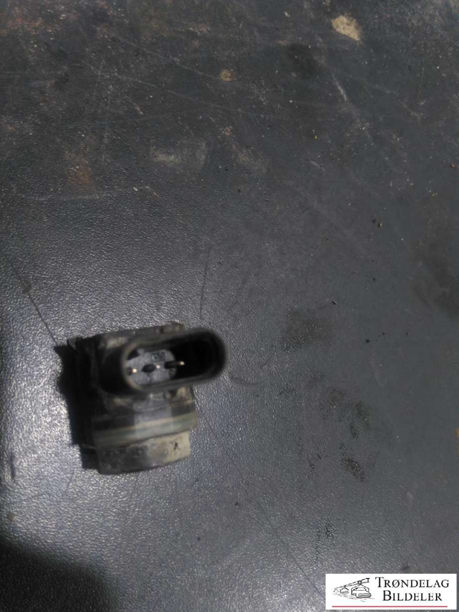 Parkeringssensor bak til Ford Kuga 2013-2019  (GK2T-15K859-AAW|)