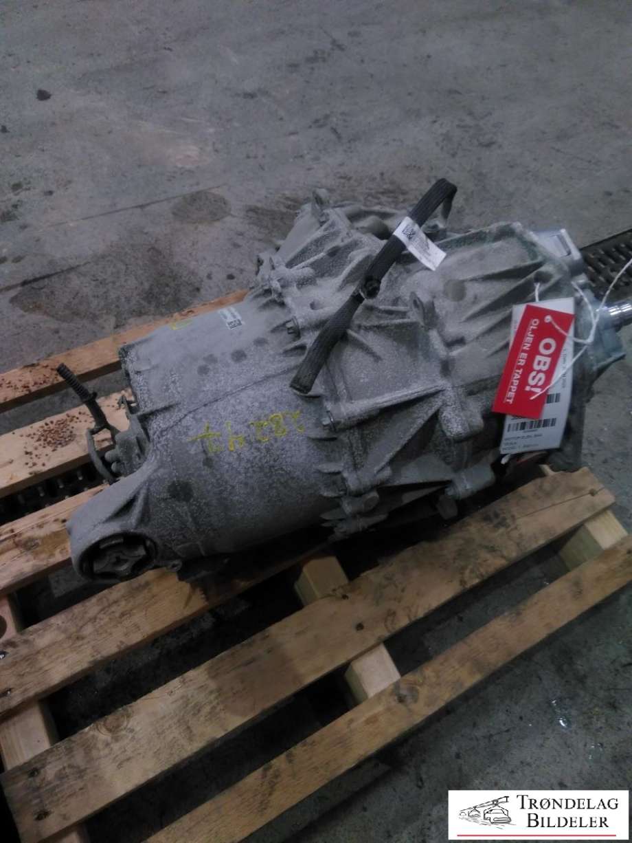 Motor elbil bak til Tesla Model Y 2021-2024 (Type I)  (1665000-DE-L|)