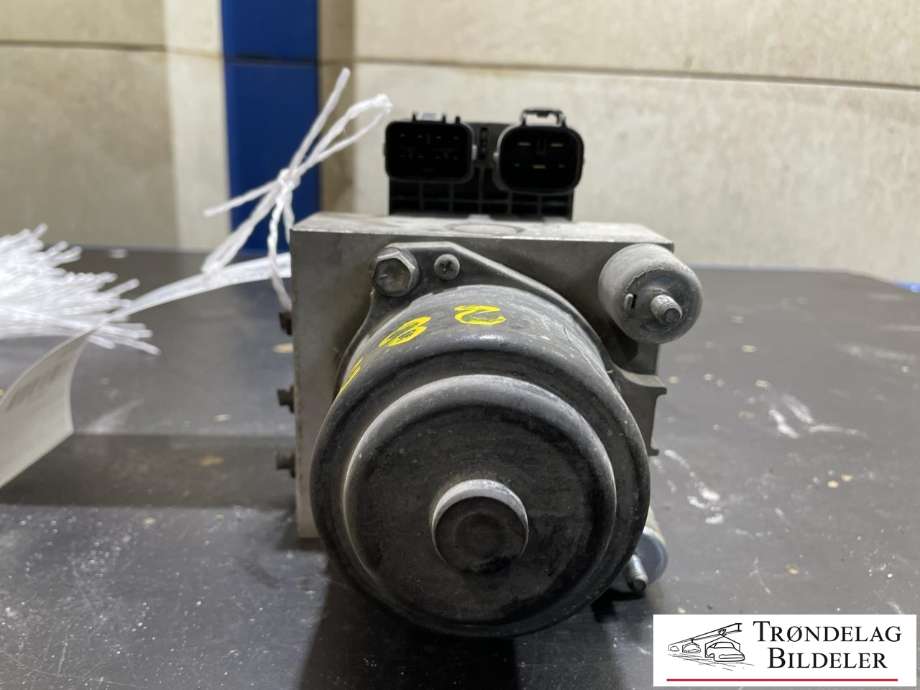 ABS sentral til Toyota Hiace 2007-2012 (Fase 3)  (44510-26030|4405026040|)
