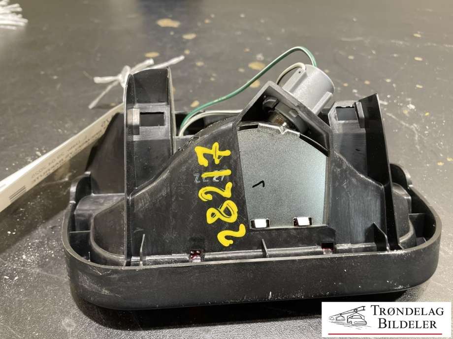 Baklykt bremselys bakrute til Toyota Hiace 2007-2012 (Fase 3)  (8157026160|)