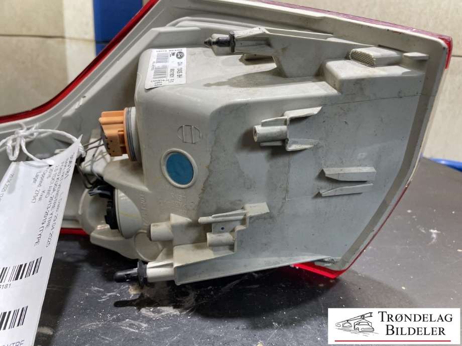 Baklykt venstre ytre til Ford Kuga 2013-2019  (CV44-13405-BH|)