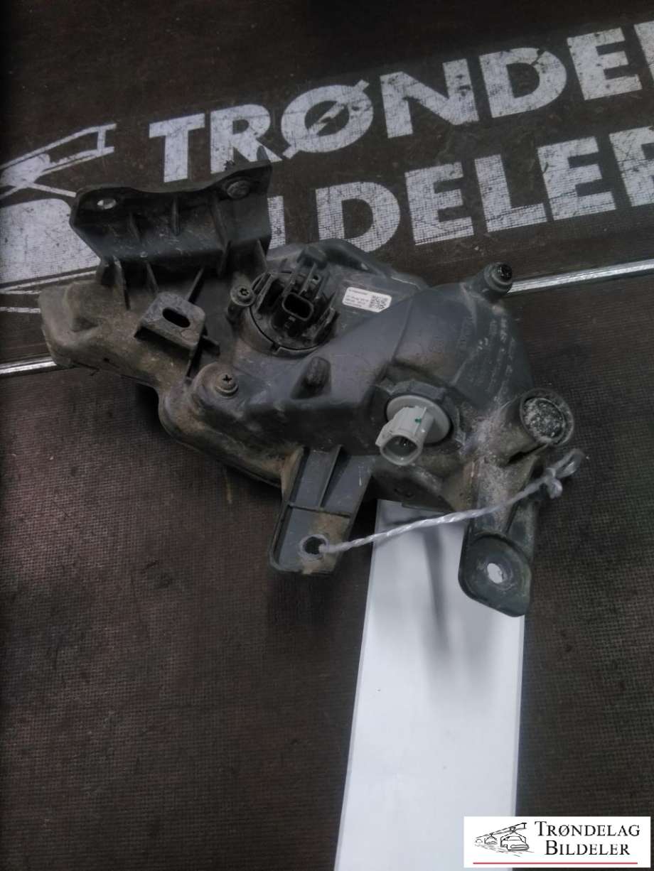 Tåkelykt bak til Toyota RAV4 2016-2019 (Type IV, Fase 2)  (8149042060|)