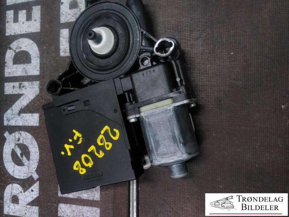 Ruteheis, kun motor, venstre foran til VW Passat 2011-2015 (B7) (B7) (0130822451|988691318|918432110)