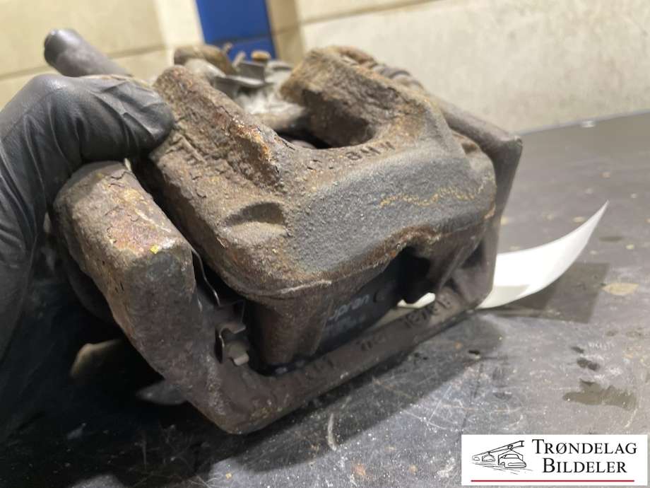 Bremsecaliper venstre bak, elektrisk til BMW X3 2010-2017 (F25) (F25) (32343660|34 21 6 793 041|)